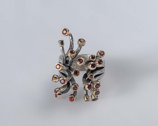 Impulso Ruby Ring